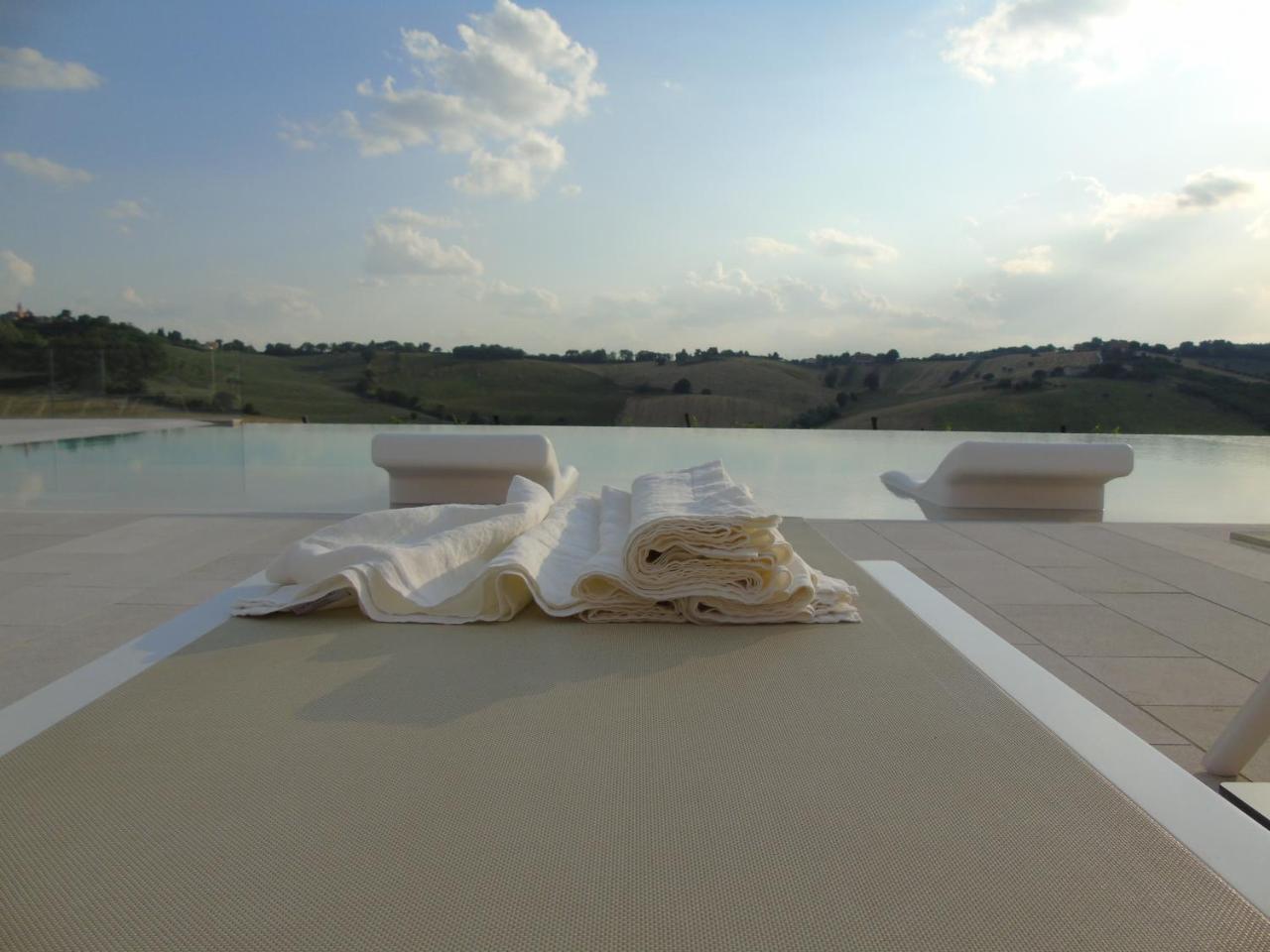 Filodivino Wine Resort & Spa Сан-Марчелло Экстерьер фото